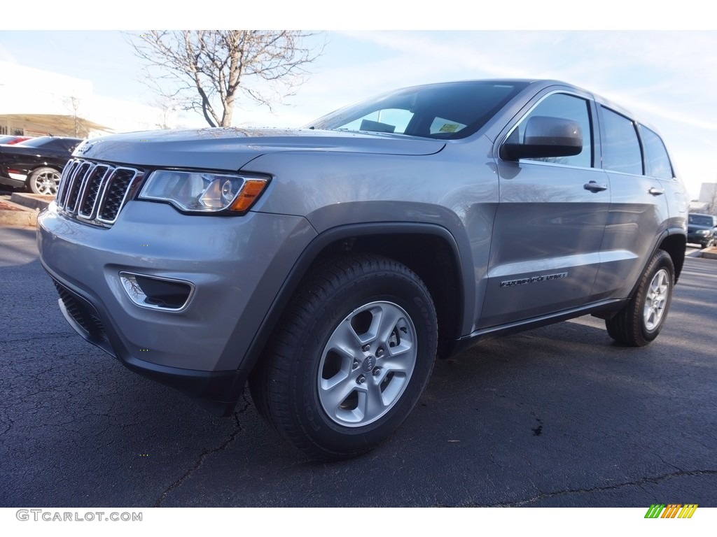 2017 Grand Cherokee Laredo - Billet Silver Metallic / Black photo #1