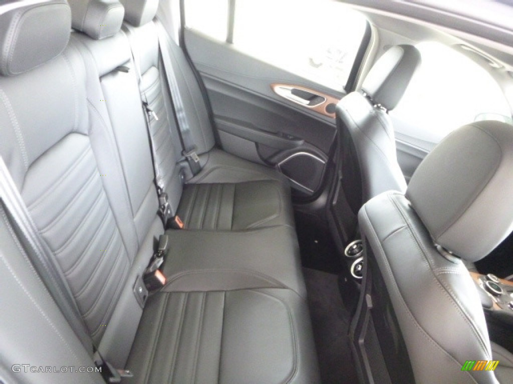 2017 Alfa Romeo Giulia Ti AWD Rear Seat Photo #118670496