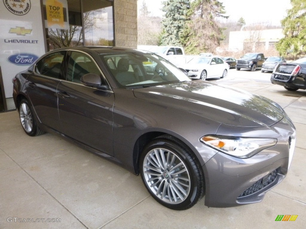 Vesuvio Gray Metallic 2017 Alfa Romeo Giulia Ti AWD Exterior Photo #118670586