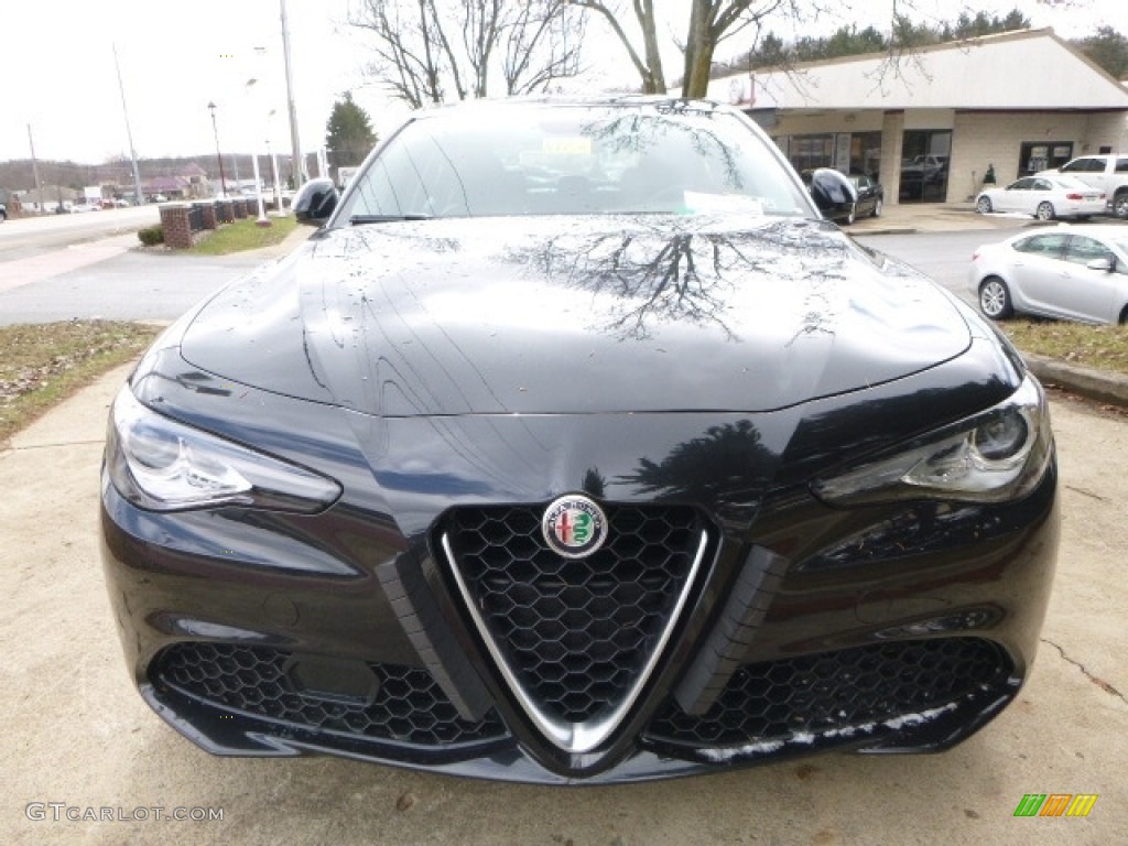 Vulcano Black Metallic 2017 Alfa Romeo Giulia AWD Exterior Photo #118670847