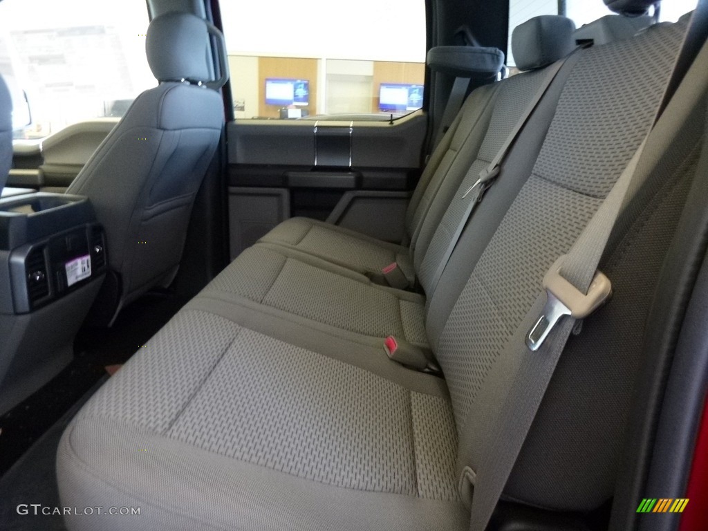 2017 F150 XLT SuperCrew 4x4 - Ruby Red / Earth Gray photo #7