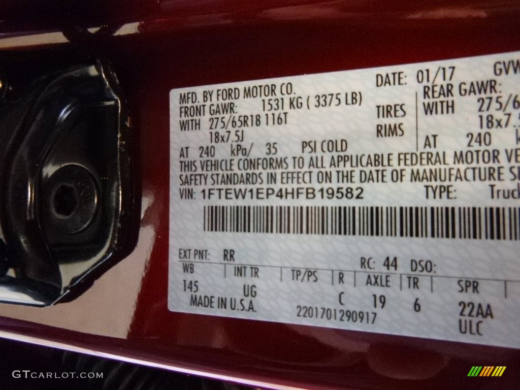 2017 F150 XLT SuperCrew 4x4 - Ruby Red / Earth Gray photo #11