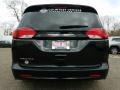 Brilliant Black Crystal Pearl - Pacifica Touring Photo No. 6