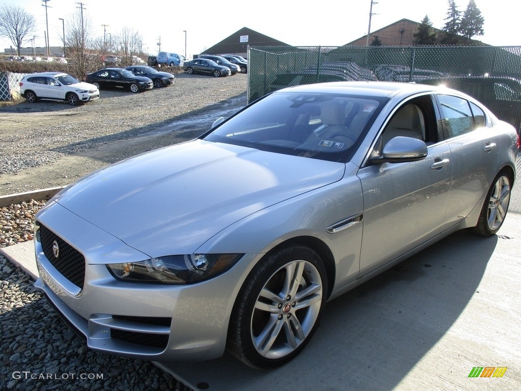 2017 Jaguar XE 35t Prestige AWD Exterior Photos