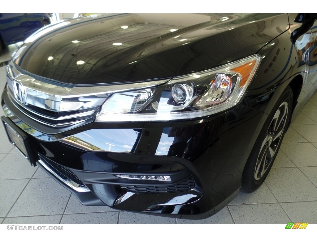 2017 Accord EX-L Sedan - Crystal Black Pearl / Black photo #3