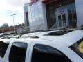 2010 Summit White GMC Yukon XL SLT 4x4  photo #4