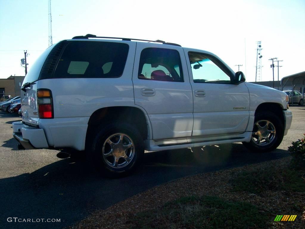 2004 Yukon Denali AWD - Summit White / Sandstone photo #7