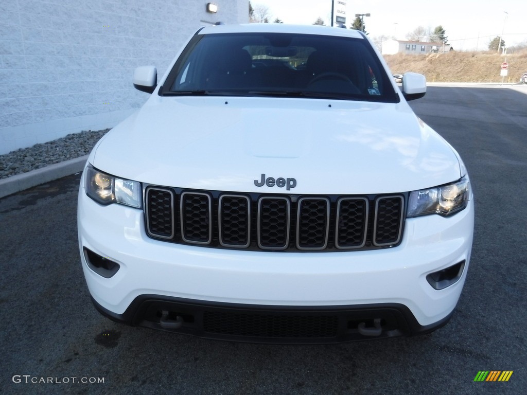 2017 Grand Cherokee 75th Annivesary Edition 4x4 - Bright White / Black photo #5