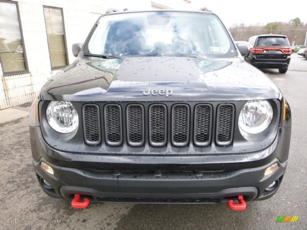 2017 Renegade Trailhawk 4x4 - Black / Black photo #11