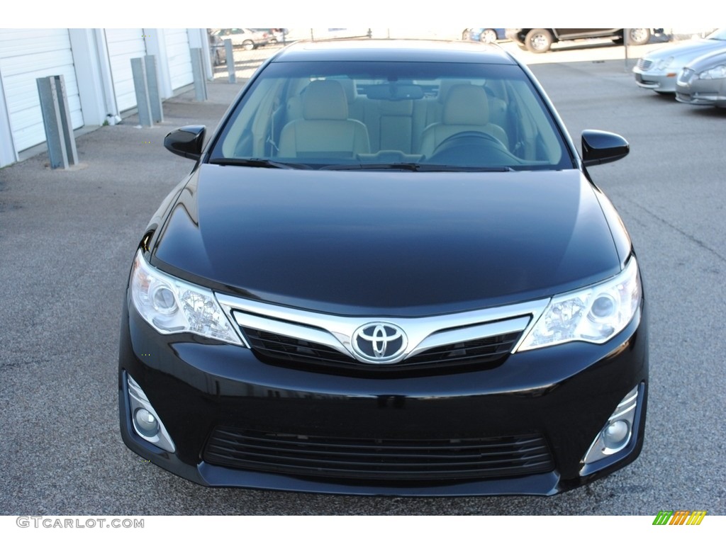2014 Camry XLE V6 - Attitude Black Metallic / Ivory photo #8