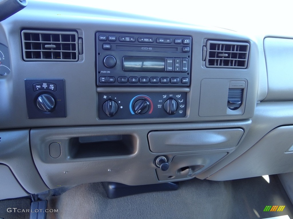 2003 F250 Super Duty Lariat Crew Cab 4x4 - Arizona Beige Metallic / Medium Parchment Beige photo #35