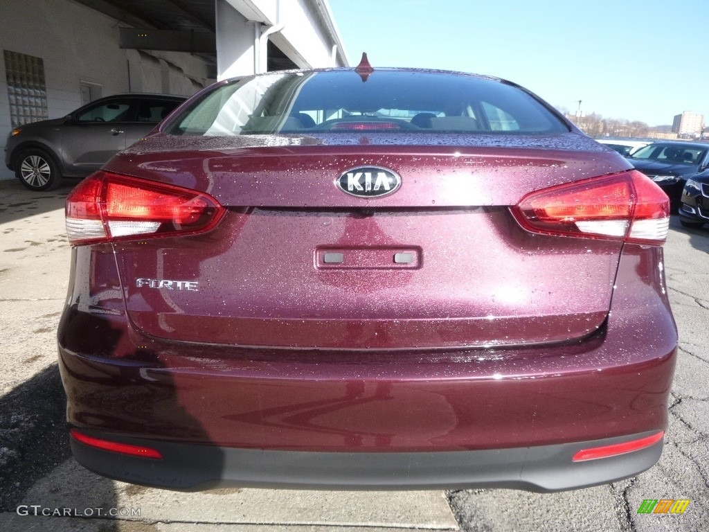 2017 Forte LX - Garnet Red / Black photo #4