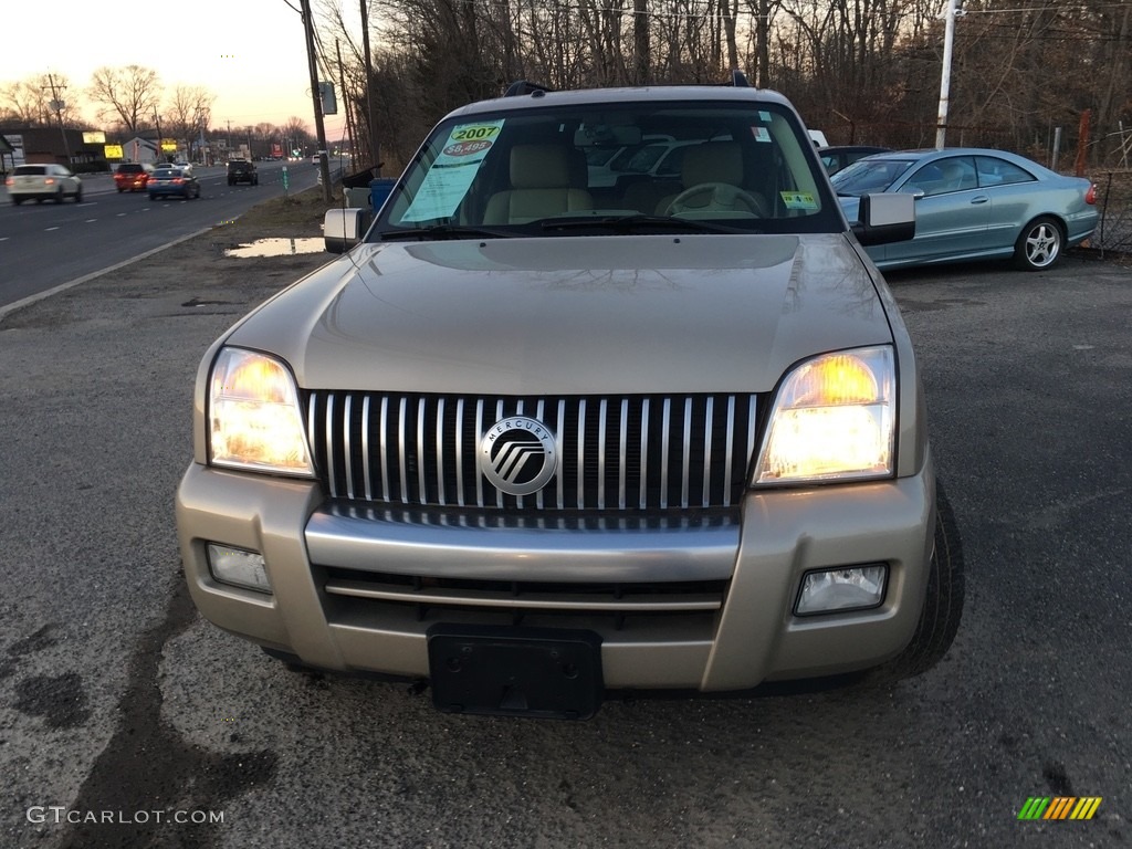 2007 Mountaineer AWD - Light French Silk Metallic / Camel photo #9