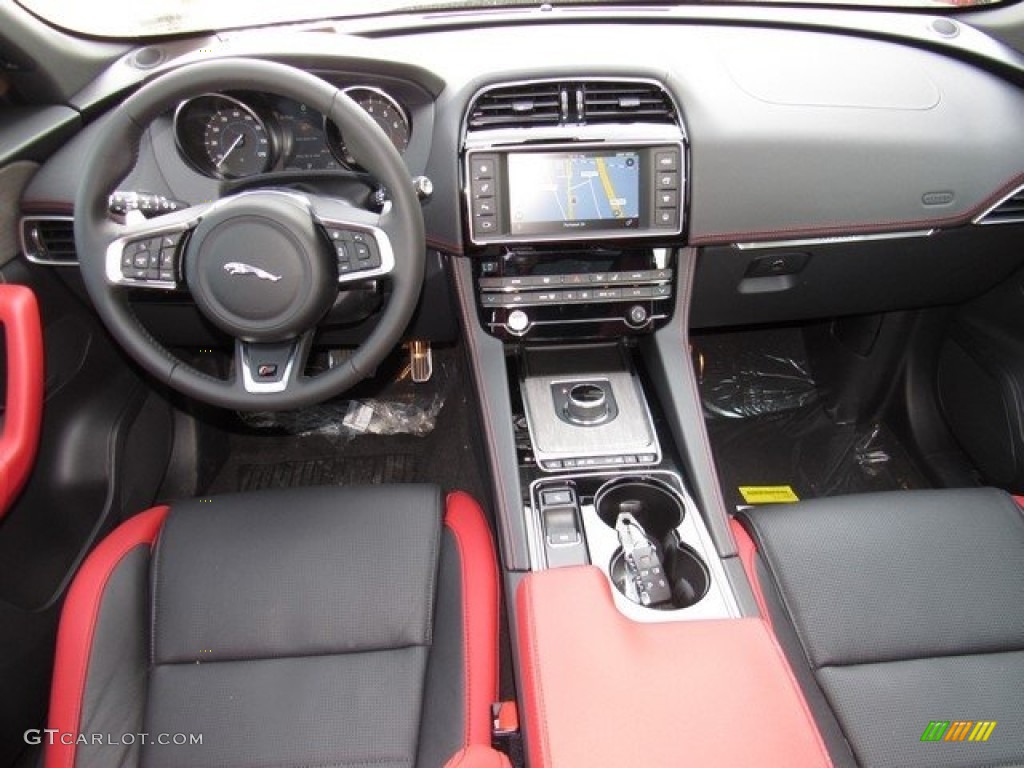 2017 Jaguar F-PACE 35t AWD S S Red/Jet Dashboard Photo #118702650
