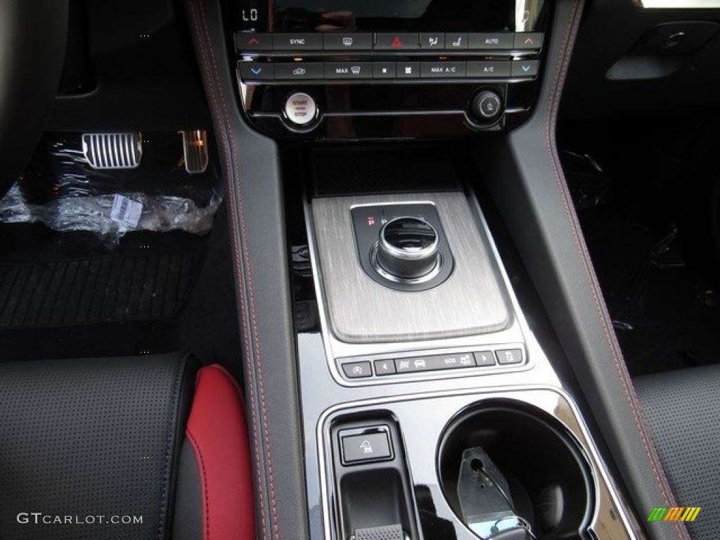 2017 Jaguar F-PACE 35t AWD S Controls Photo #118702956