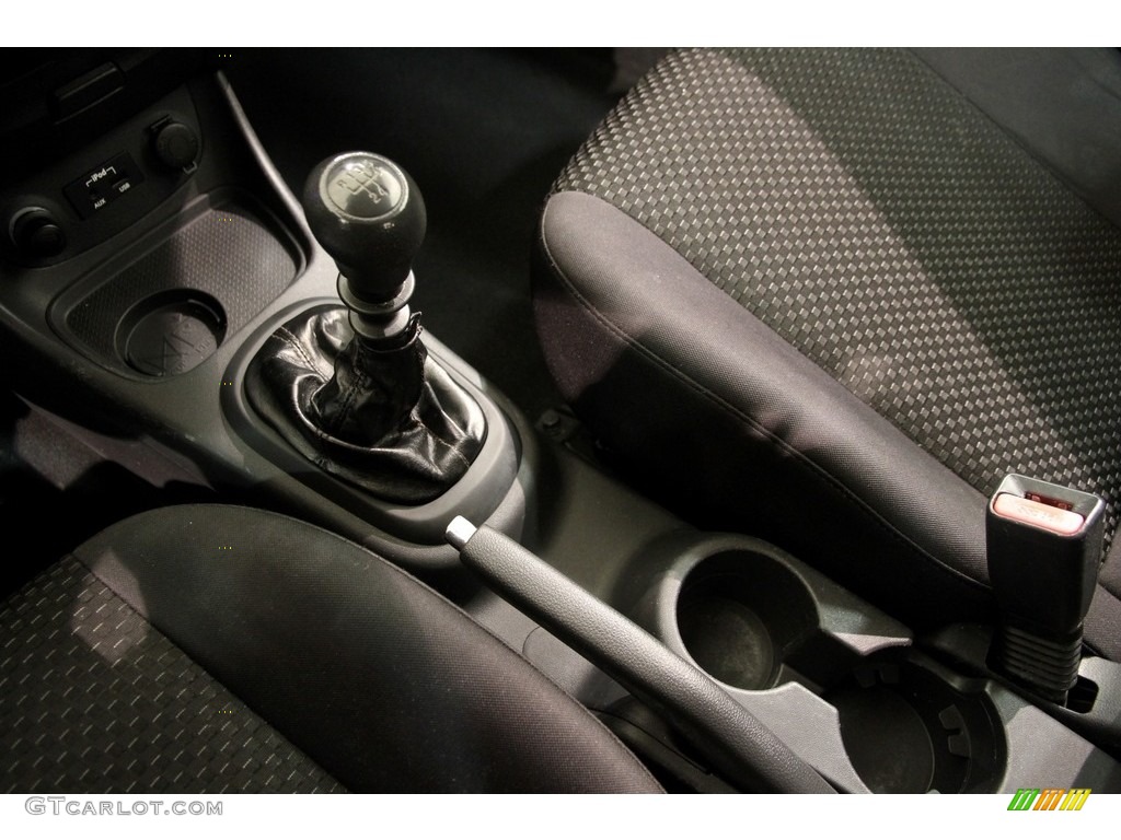 2010 Accent GS 3 Door - Ebony Black / Black photo #10