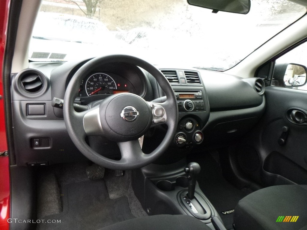2014 Versa 1.6 S Sedan - Red Brick / Charcoal photo #7