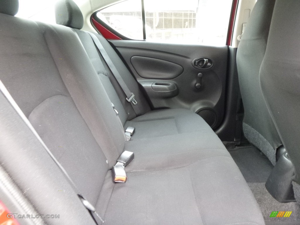 2014 Versa 1.6 S Sedan - Red Brick / Charcoal photo #13