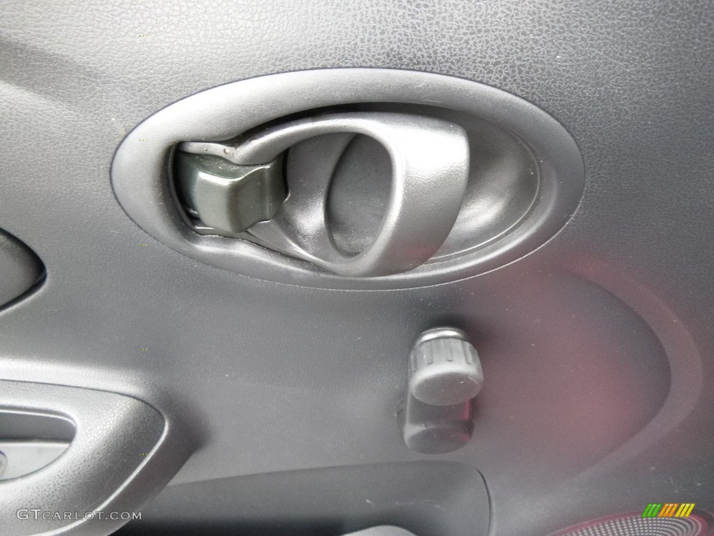 2014 Versa 1.6 S Sedan - Red Brick / Charcoal photo #16