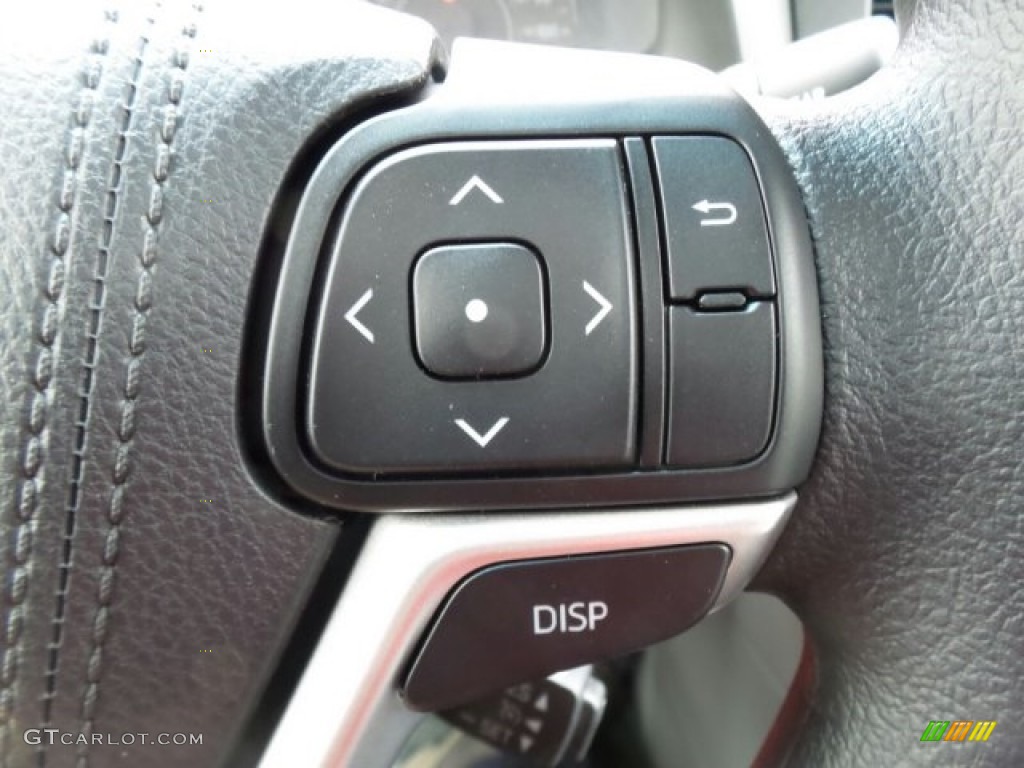 2017 Toyota Sienna LE AWD Controls Photo #118713567