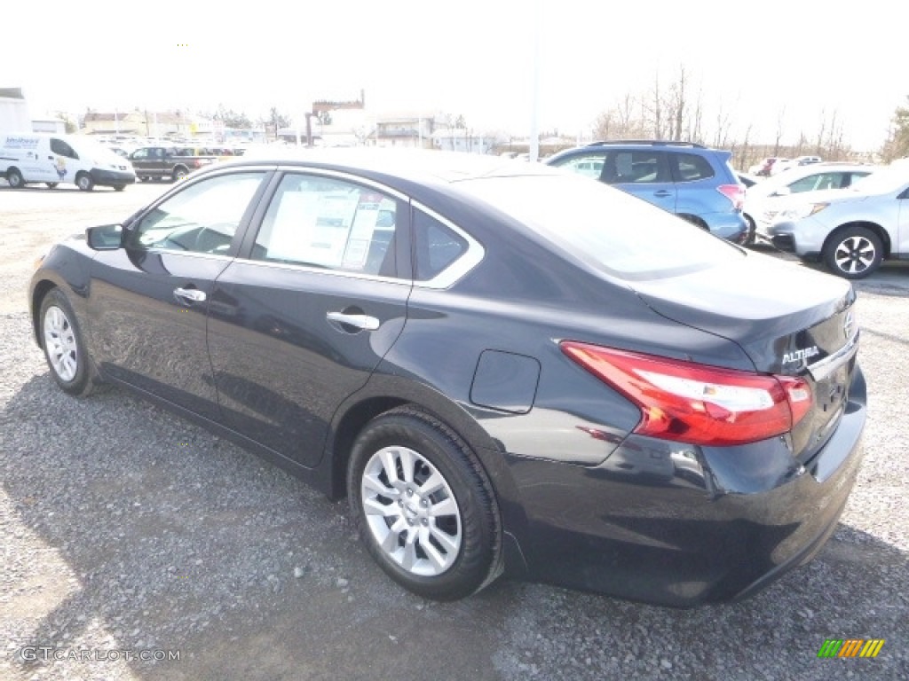 2017 Altima 2.5 S - Storm Blue / Charcoal photo #9