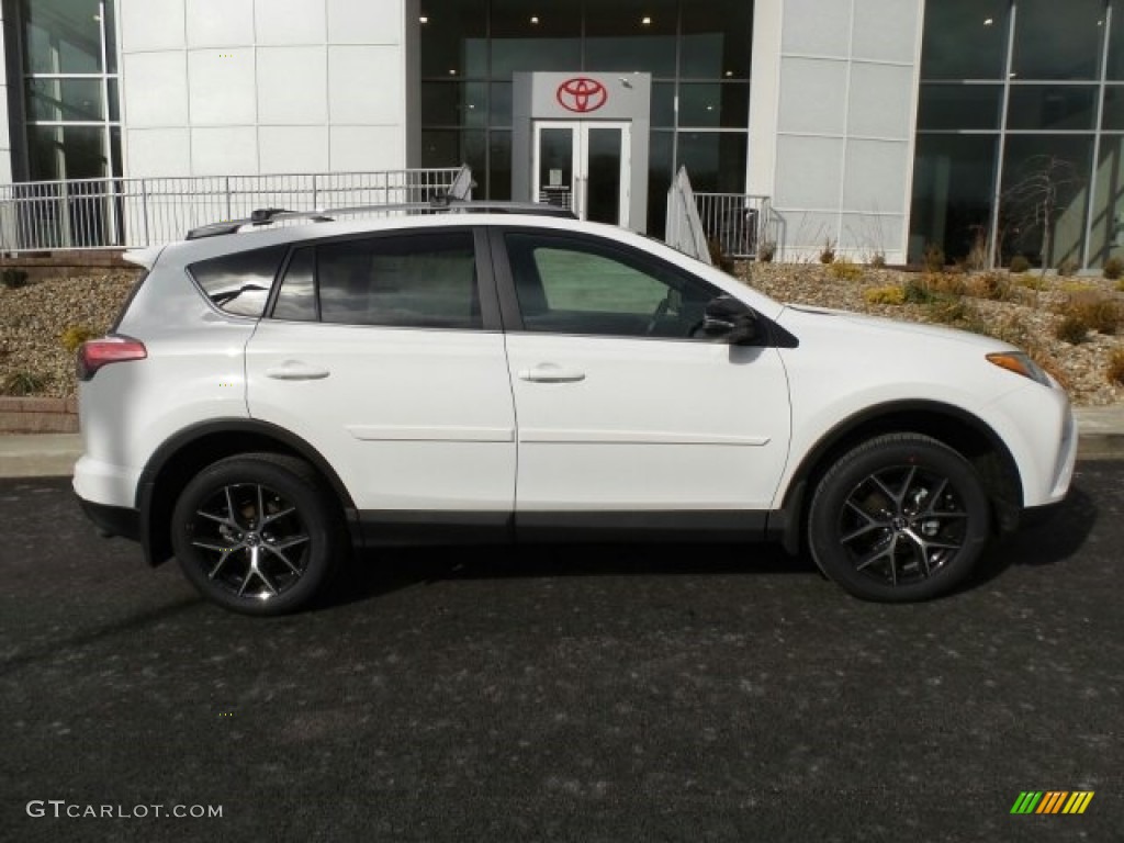 Super White 2017 Toyota RAV4 SE AWD Exterior Photo #118717767