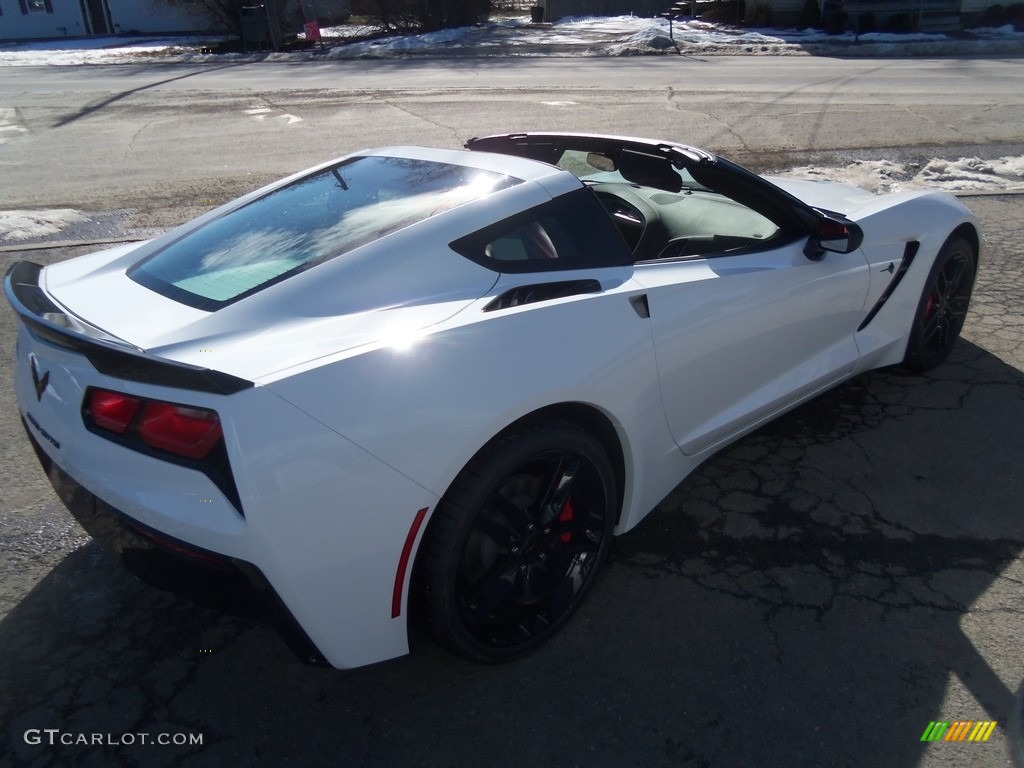 2017 Corvette Stingray Coupe - Arctic White / Adrenaline Red photo #23