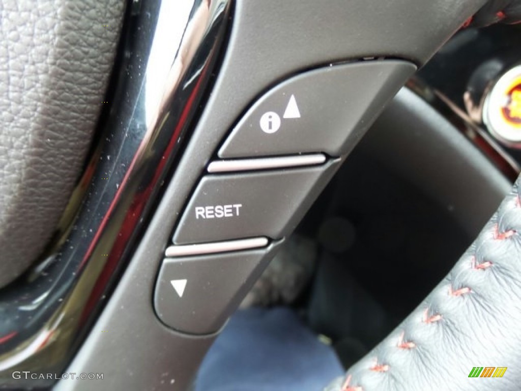 2017 Honda Ridgeline RTL-E AWD Black Edition Controls Photo #118723095