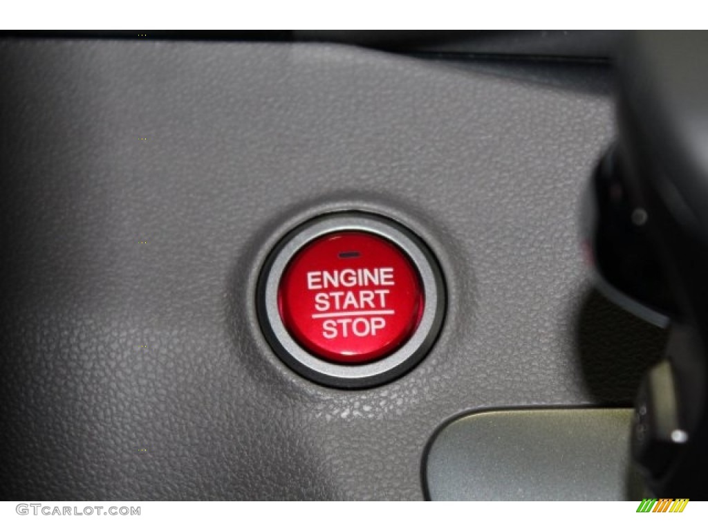 2017 Honda Odyssey Touring Elite Controls Photo #118724298