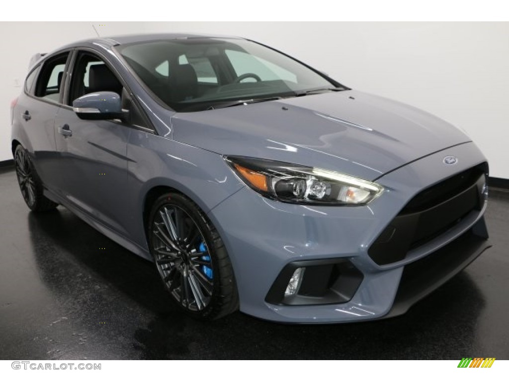 Stealth Gray 2017 Ford Focus RS Hatch Exterior Photo #118730853