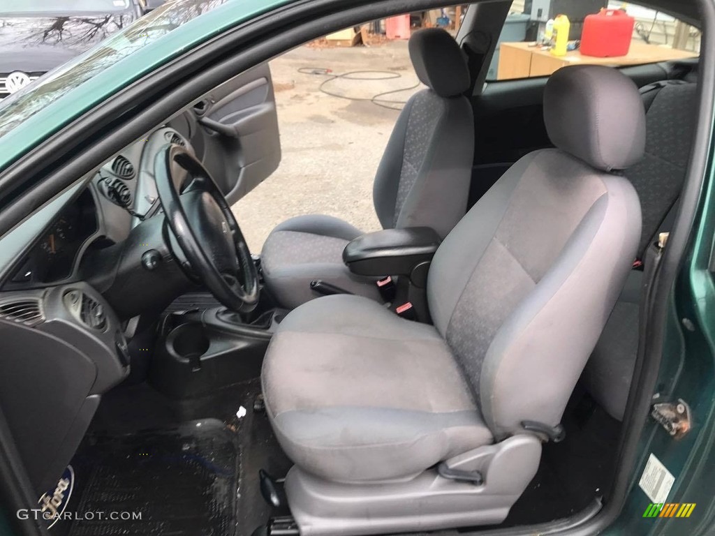2001 Ford Focus ZX3 Coupe Front Seat Photo #118733091