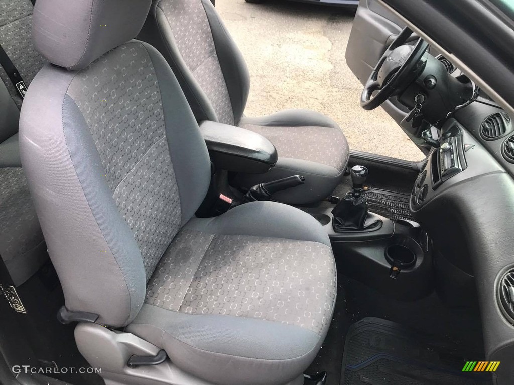 2001 Ford Focus ZX3 Coupe Front Seat Photos