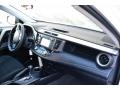 Super White - RAV4 XLE Photo No. 17