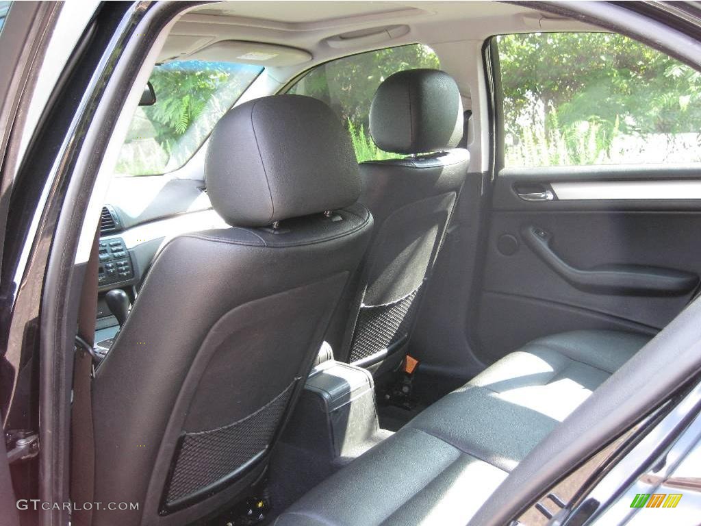 2004 3 Series 325i Sedan - Jet Black / Black photo #17