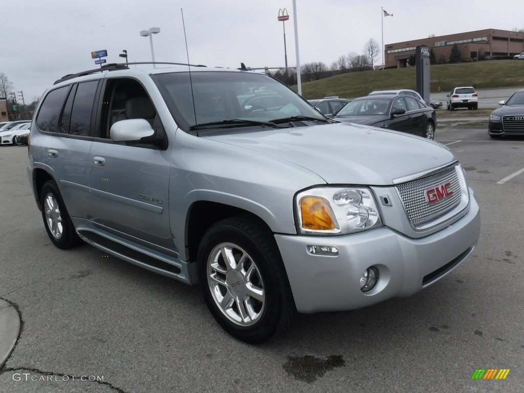 2007 Envoy Denali 4x4 - Silver Mist Metallic / Light Gray photo #8