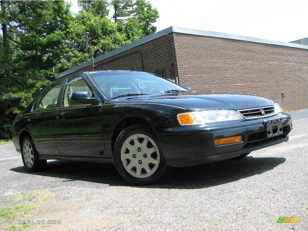 1995 Accord LX V6 Sedan - Sherwood Green Pearl / Gray photo #2