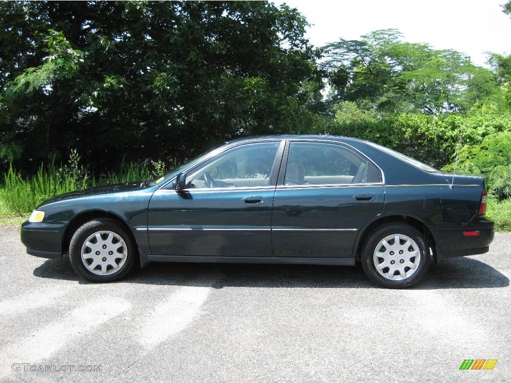 1995 Accord LX V6 Sedan - Sherwood Green Pearl / Gray photo #5