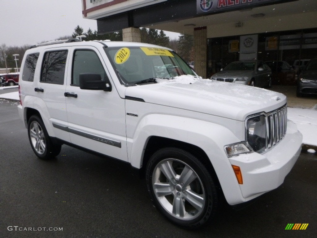 2012 Liberty Jet 4x4 - Bright White / Dark Slate Gray photo #8