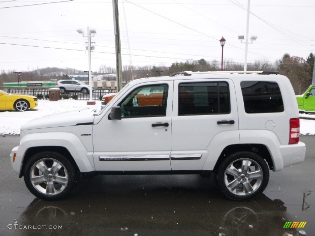 2012 Liberty Jet 4x4 - Bright White / Dark Slate Gray photo #11