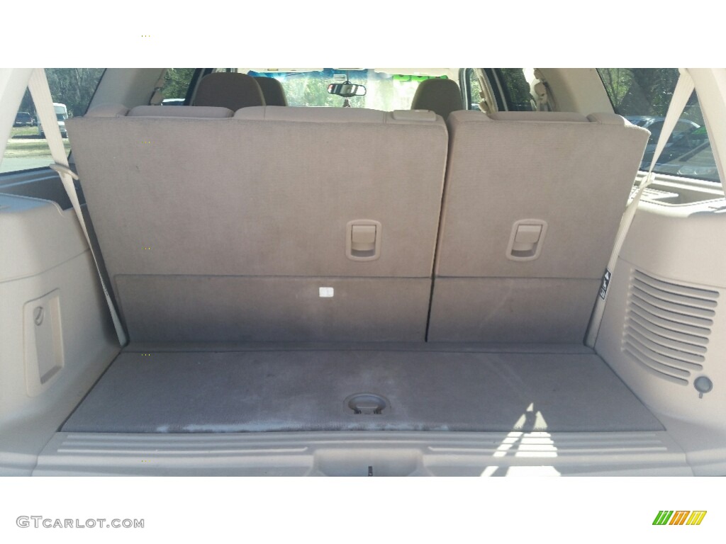 2003 Expedition XLT - Oxford White / Medium Parchment photo #21