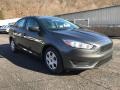 Magnetic - Focus S Sedan Photo No. 3
