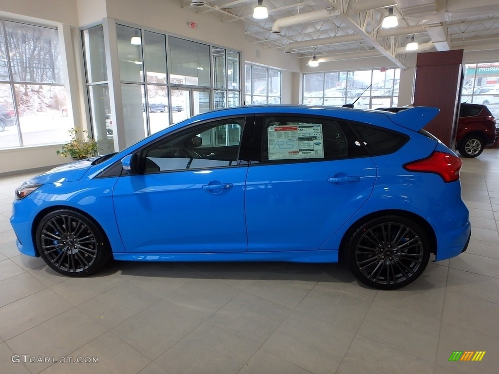 Nitrous Blue 2017 Ford Focus RS Hatch Exterior Photo #118747125