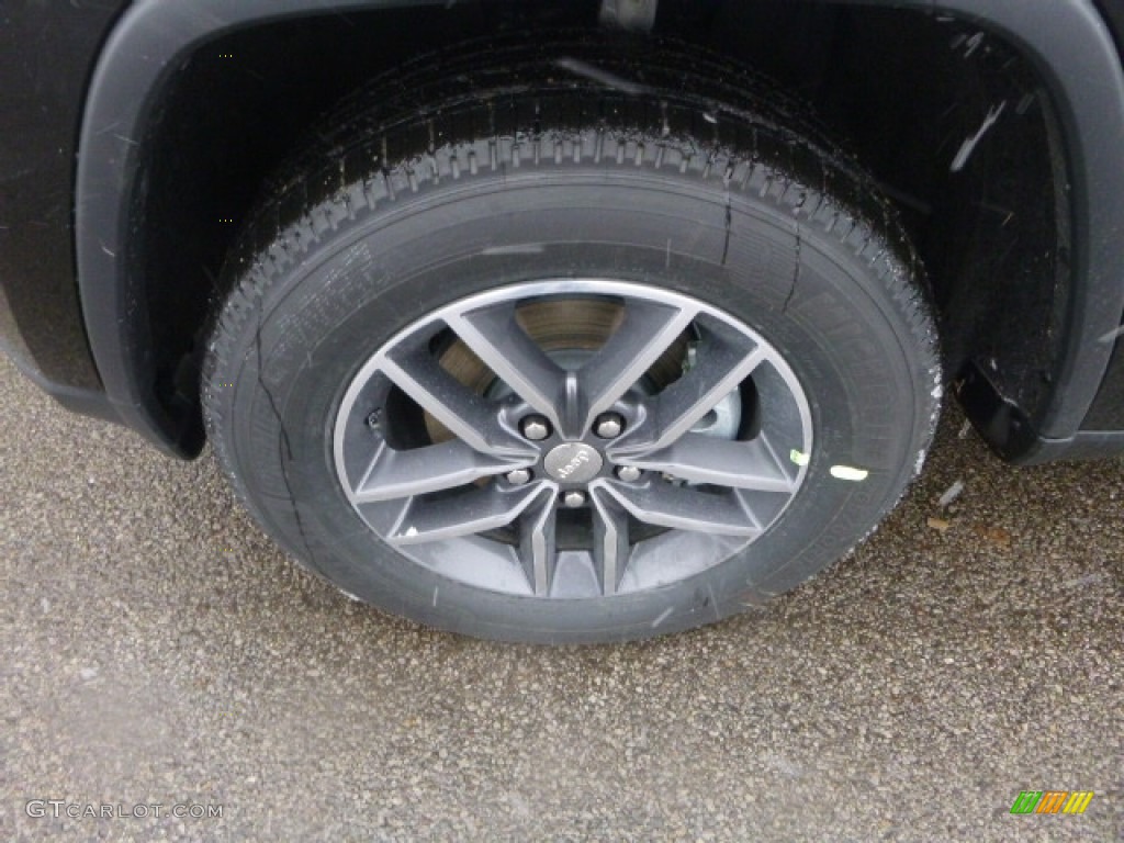 2017 Grand Cherokee Limited 4x4 - Diamond Black Crystal Pearl / Black photo #2