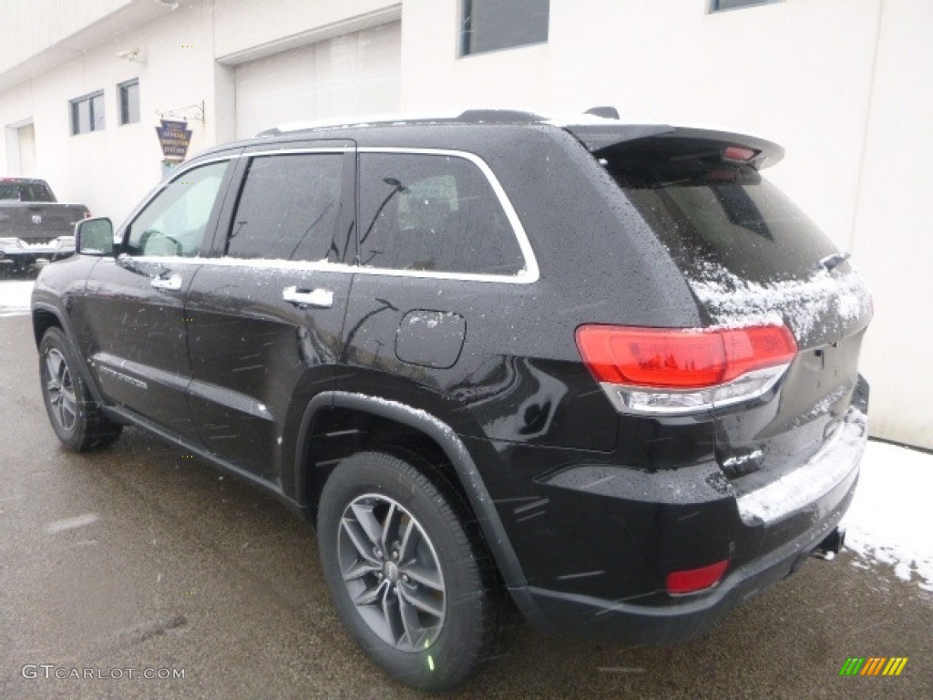 2017 Grand Cherokee Limited 4x4 - Diamond Black Crystal Pearl / Black photo #4