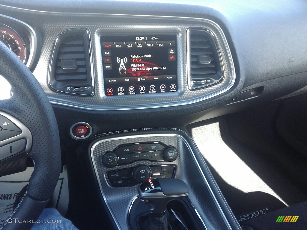 2017 Dodge Challenger SRT Hellcat Controls Photo #118749723