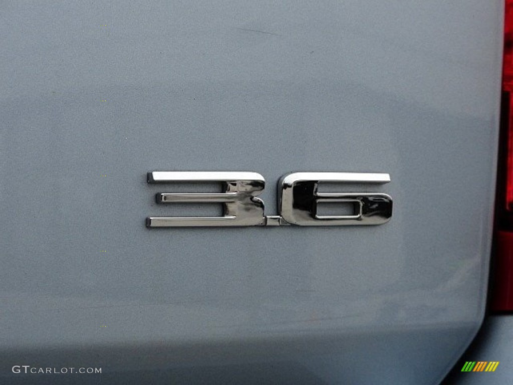 2014 Cadillac SRX FWD Marks and Logos Photo #118750716