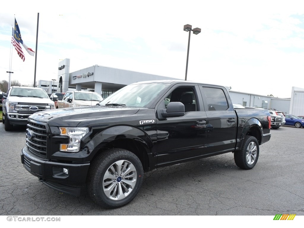 2017 F150 XL SuperCrew 4x4 - Shadow Black / Earth Gray photo #3