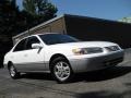 Super White - Camry LE Photo No. 2