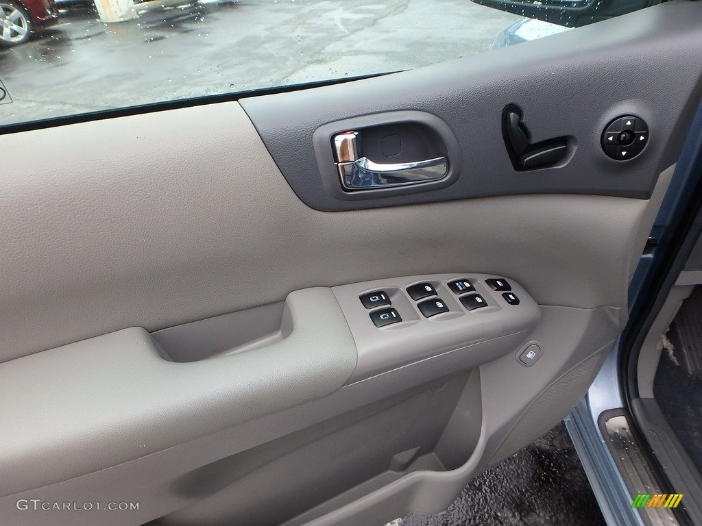 2011 Sedona EX - Glacier Blue / Gray photo #24