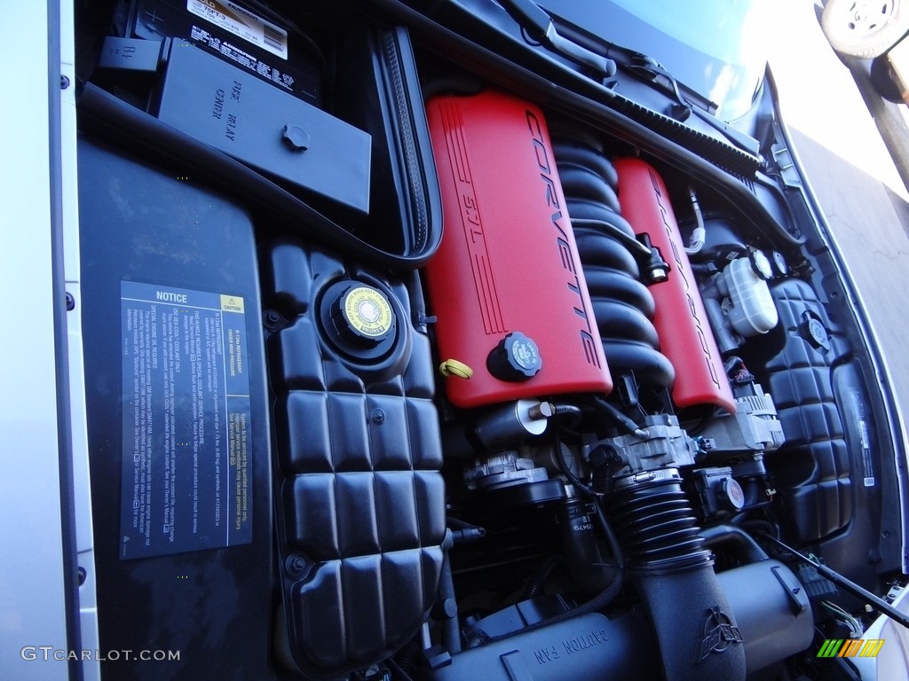 2001 Chevrolet Corvette Coupe Engine Photos